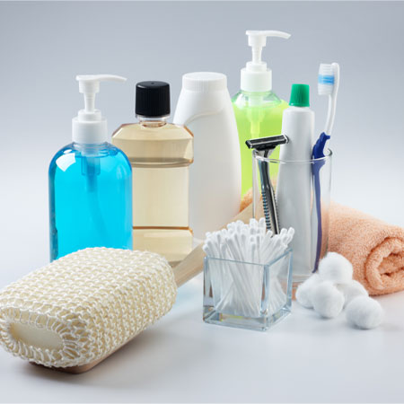 Toiletries (toothbrush, prest, soap, shampoo, sun cream, razor)
